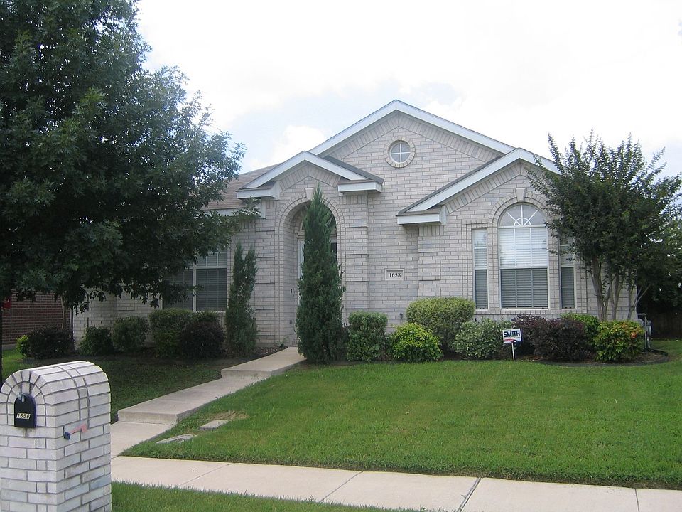 1st image of 1658 Peacock Ct