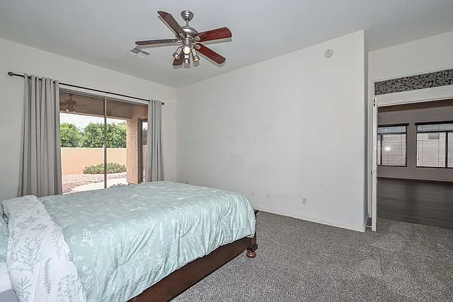 2210 E Branham Ln — Photo 18