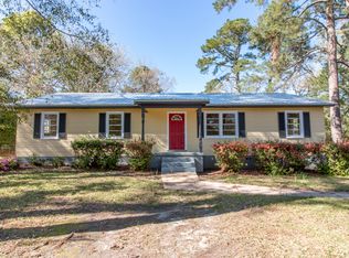 104 Colonial Ave, Dothan, AL 36301