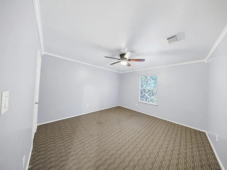 16130 Coleburn Dr — Photo 21