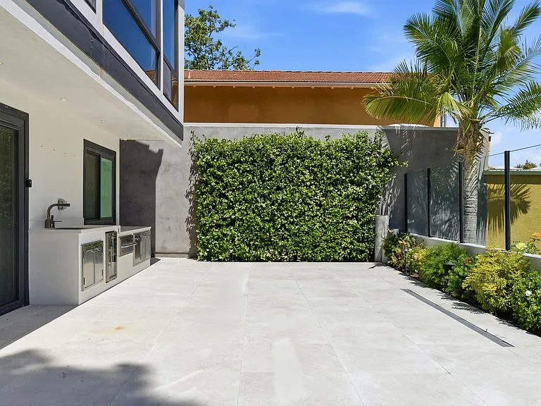 4520 Park Cordero — Photo 37