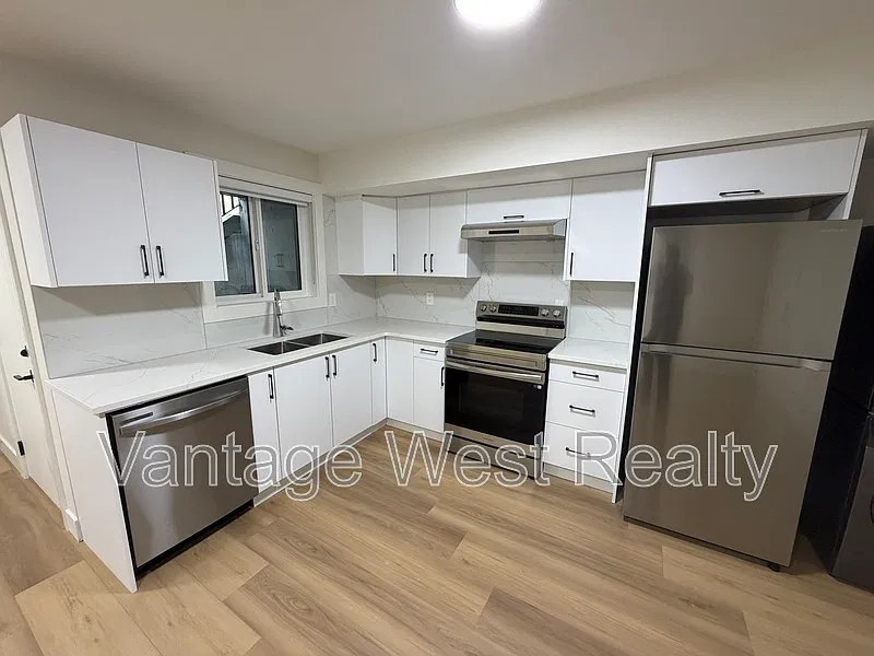 2 bed, 1.0 bath, $1,995 — Photo 4