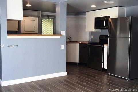 5th image of 3351 NE 17th Ave #2