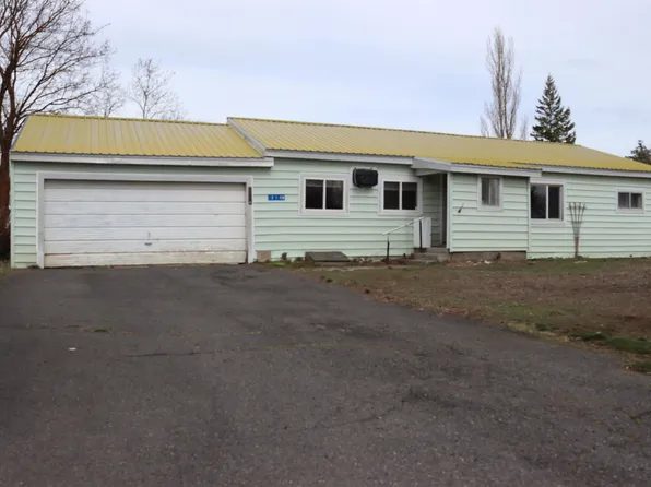 210 NE Foster St, Creston, WA 99117
