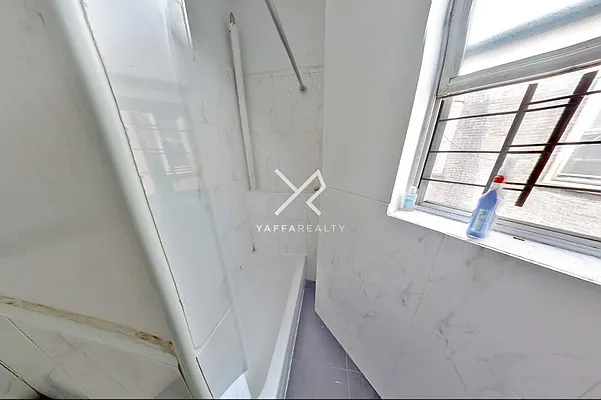 Rented by Yaffa Realty LLC | media 50