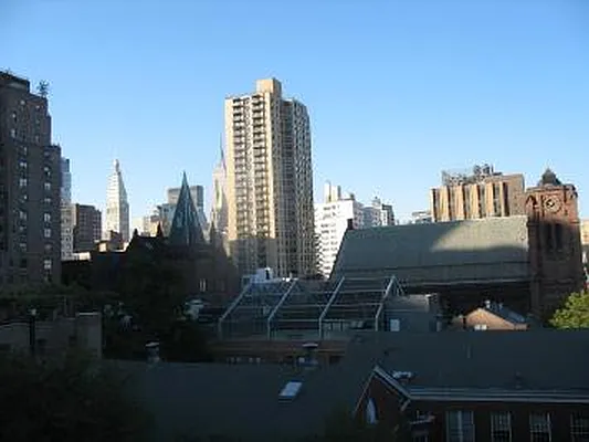 Sold by Corcoran | media 41