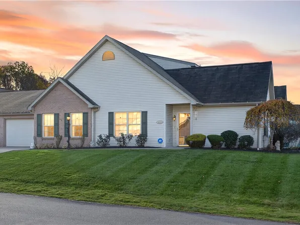 1010 Timberwood Dr, Beaver Falls, PA 15010