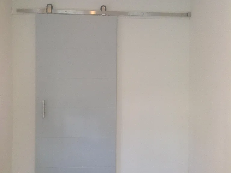 404 S Veitch St — Photo 14