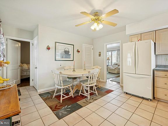 5th image of 2936 Penn Valley Ave