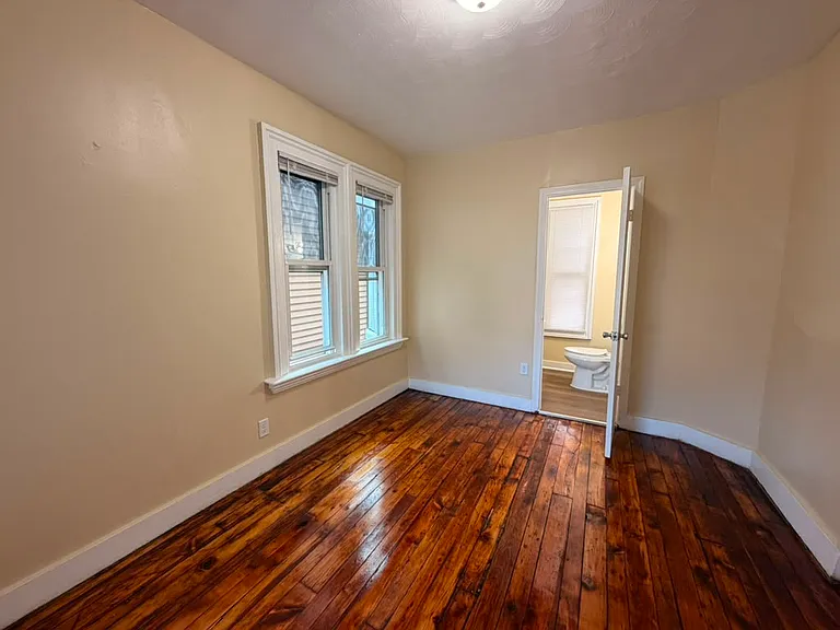 224 Lloyd St #H — Photo 5