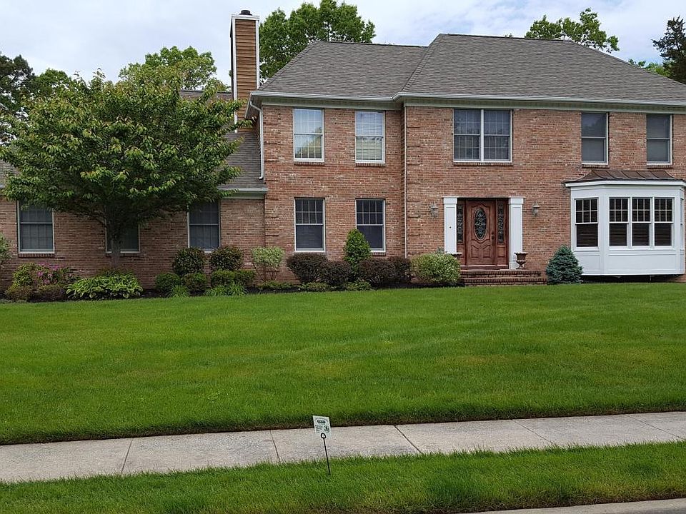 1st image of 1232 Fox Hollow Dr