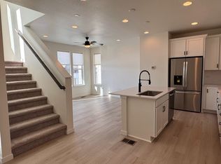 5246 N Robb St, Arvada, CO 80002