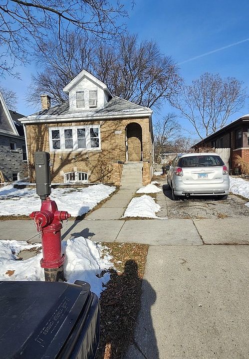 1st image of 1621 South Blvd