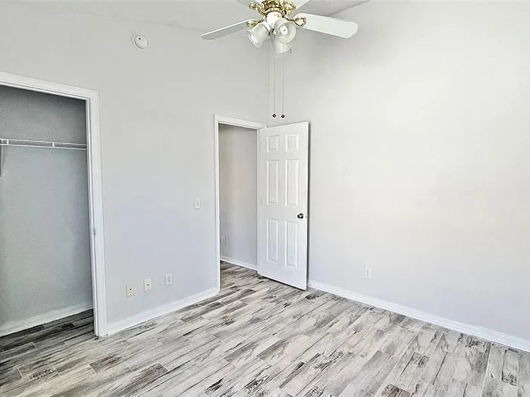 337 Silver Palms Cir — Photo 34