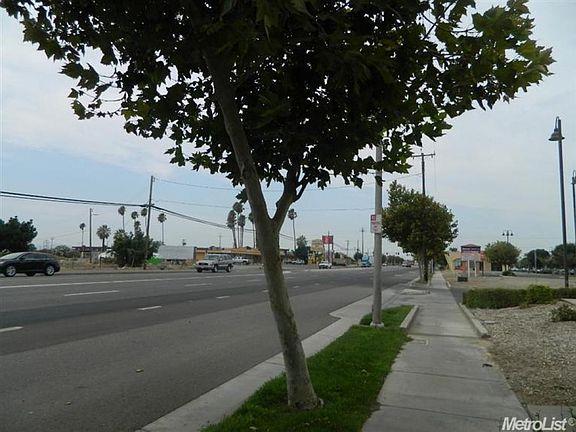 4th image of 2153 E Pacheco Blvd