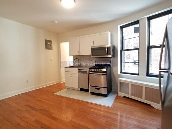 2nd image of 515 W 168th St APT 4K