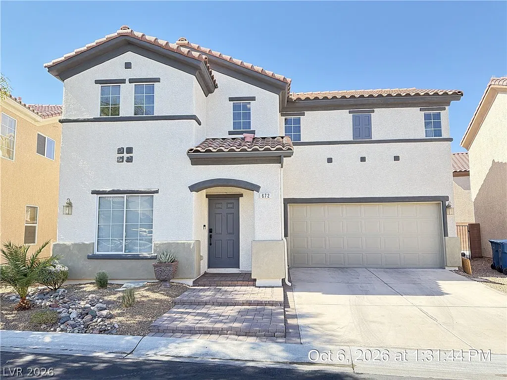 3 bed, 2.5 bath, 1891 sqft, $2,032 — Photo 2