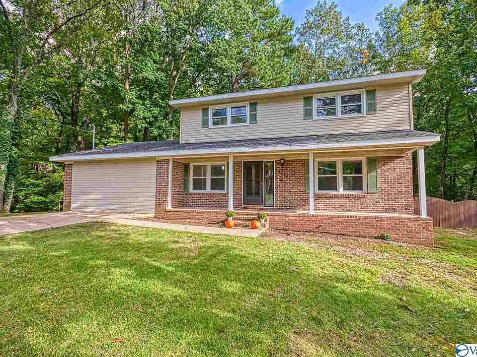 1st image of 2614 Pentolope Dr SE