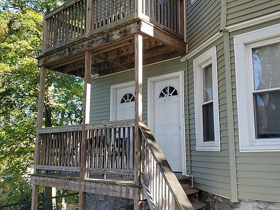 5th image of 35 1/2 Oakland Ave