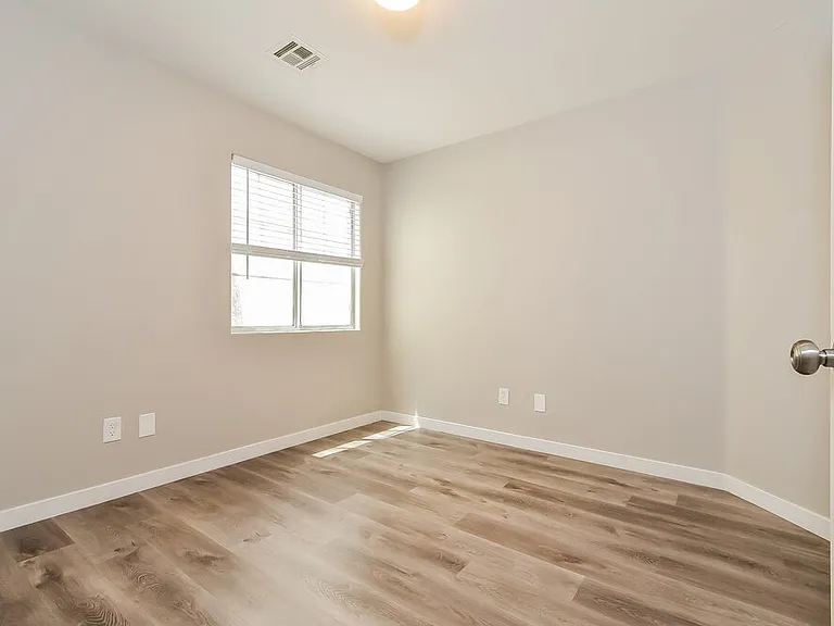 5532 Eagle Claw Ave — Photo 14