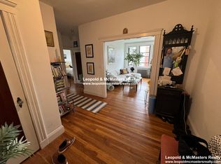 30 Bellevue St #12D, West Roxbury, MA 02132