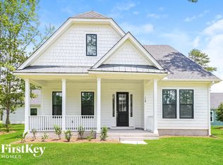 118 Pecan Dr, Summerville, SC 29483