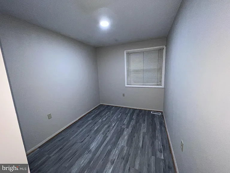 217 Haverhill Rd — Photo 18