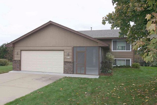 1st image of 1380 Marigold Cir
