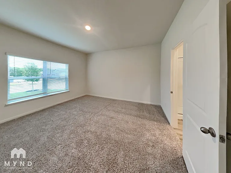 200 Tidwell Dr — Photo 11