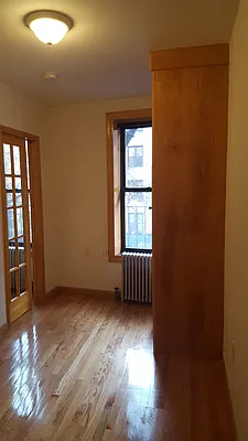 Rented by Oxford Property Group | media 12