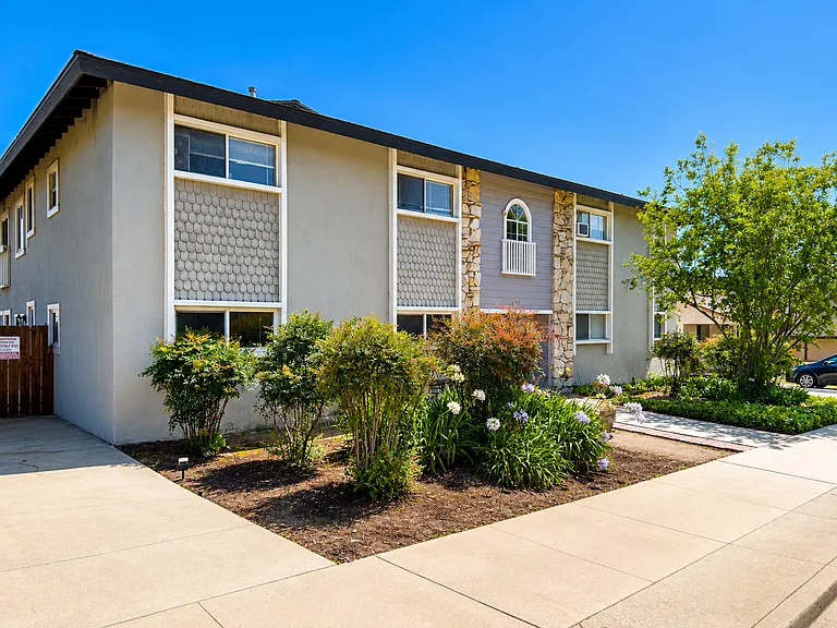 310 W Mountain View Ave #F — Photo 11