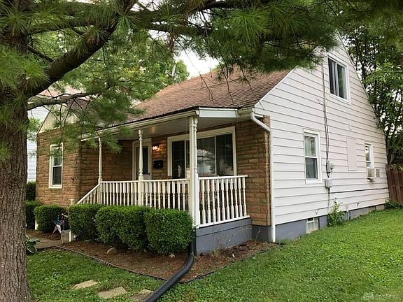3rd image of 945 Kercher St