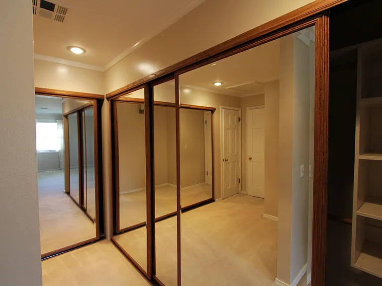 3205 George Cir — Photo 5