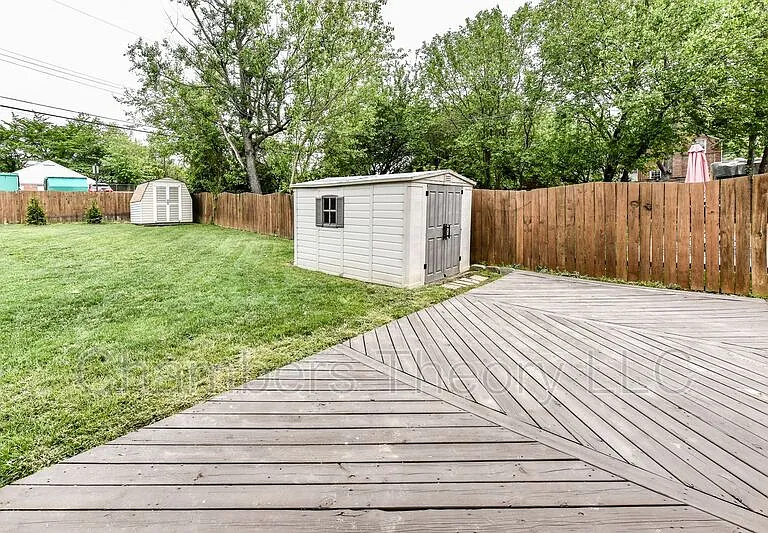 1128 N Kentucky St — Photo 30
