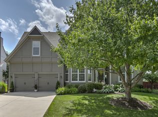 12916 Lucille St, Overland Park, KS 66213