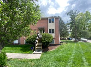 500 Nellies Cave Rd, Blacksburg, VA 24060