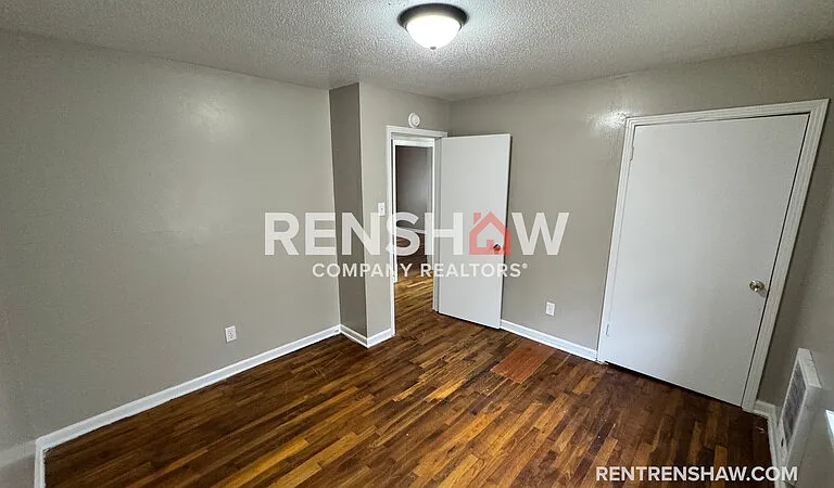249 Navy Dr — Photo 12