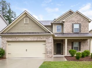270 Roland Manor Dr, Dacula, GA 30019