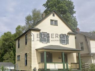915 Neland Ave SE, Grand Rapids, MI