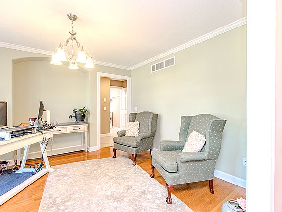 5th image of 2334 Cascade Ct