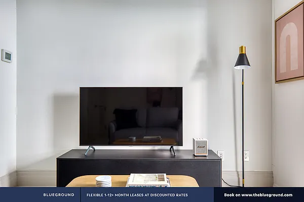 Rented by The Blueground | media 41