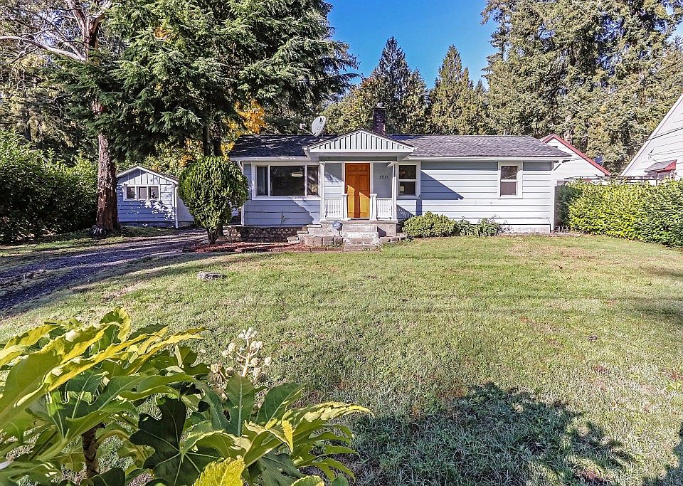 1st image of 3221 Northlake Way NW