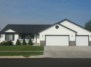 8780 N Boysenberry Loop, Hayden Lake, ID 83835