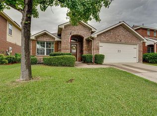 305 Lakefront Dr, Wylie, TX 75098