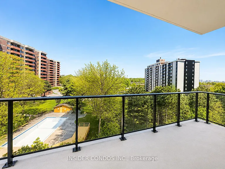 4010 Eglinton Ave W #602 — Photo 4