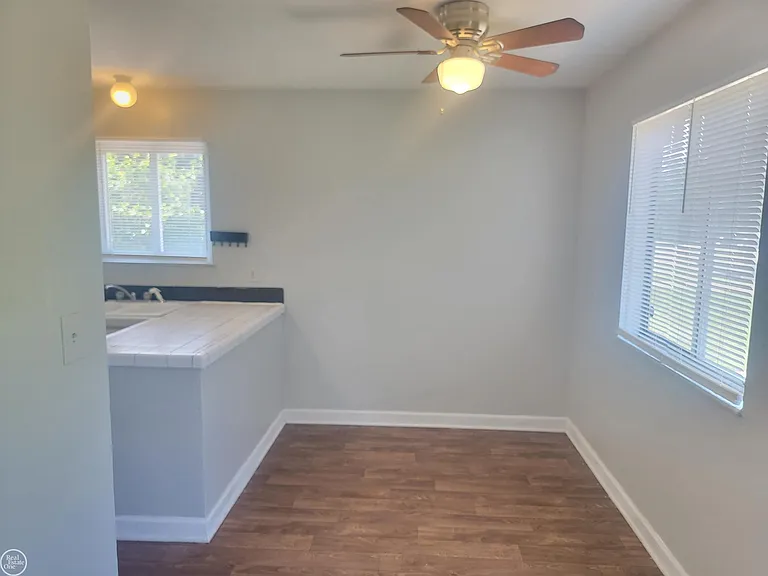 6784 Studebaker Ave — Photo 7