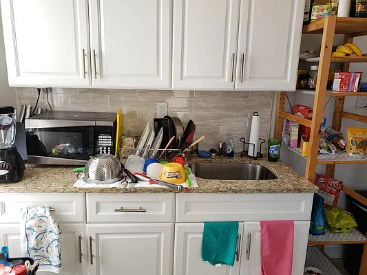 Rented by Signature Property Realty | media 39