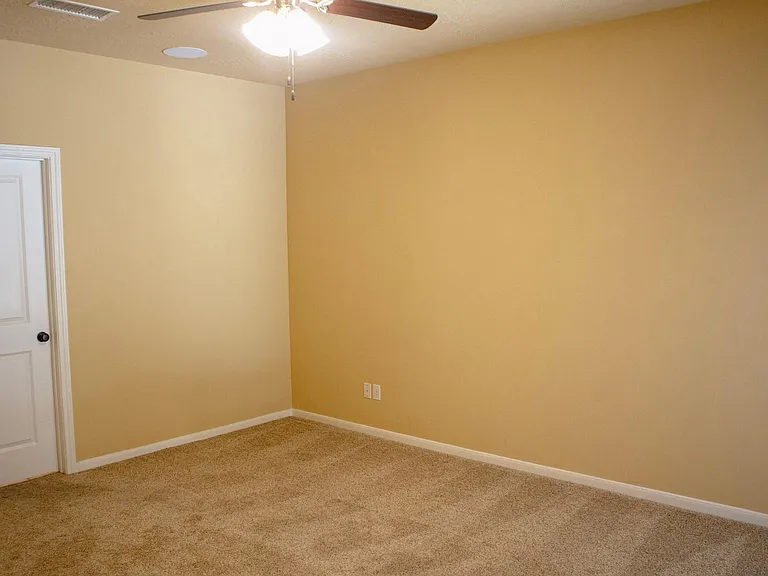 9 Huntsmans Horn Cir — Photo 20