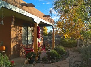 111 Carey Rd, Corrales, NM 87048
