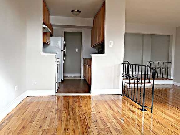4th image of 411 E 26th St #7F